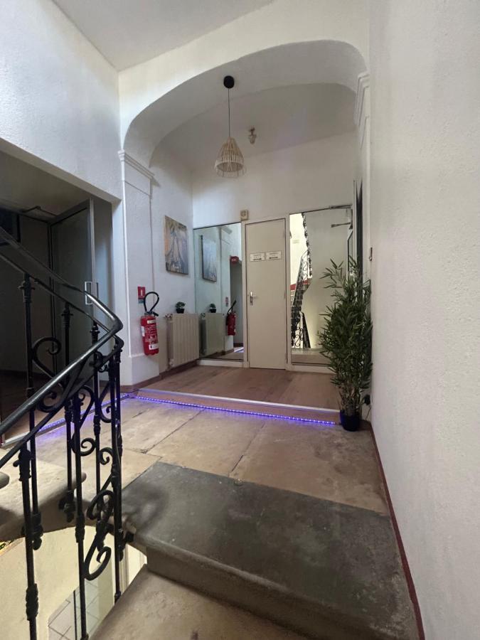 Le Patio De Fabio Hotel โบลแลน ภายนอก รูปภาพ
